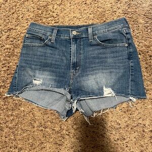 Levi’s shorts